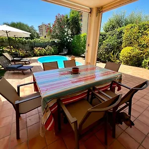 Casa Hortensia , Sant Pere Pescador España